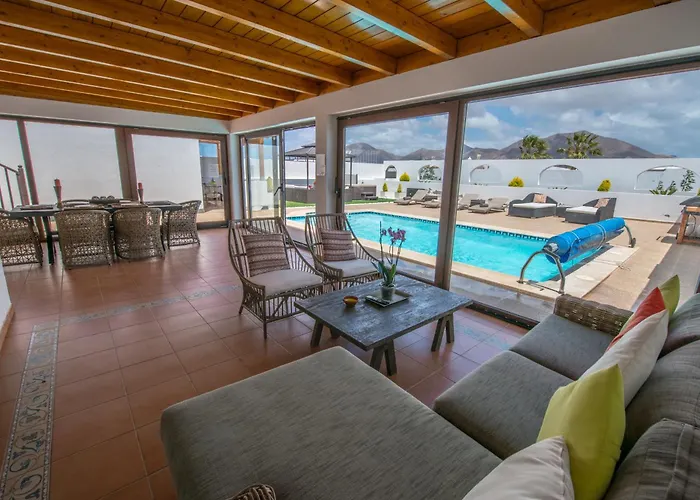 Bonilla Con Piscina Climatizada Y Jacuzzi