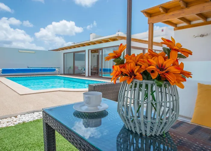 Bonilla Con Piscina Climatizada Y Jacuzzi Nyaraló